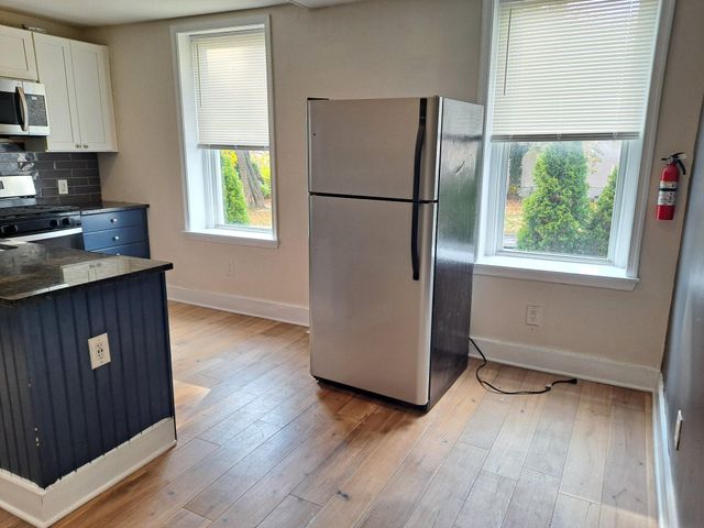 1100 GREEN ST, Norristown, PA 19401