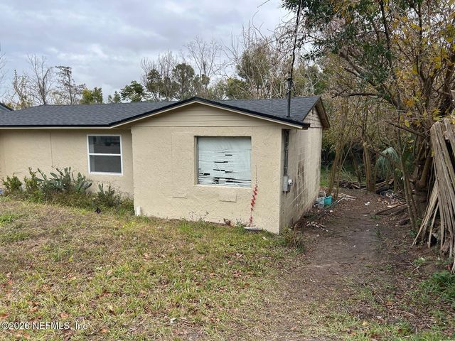 9959 LEM TURNER Road, Jacksonville, FL 32208