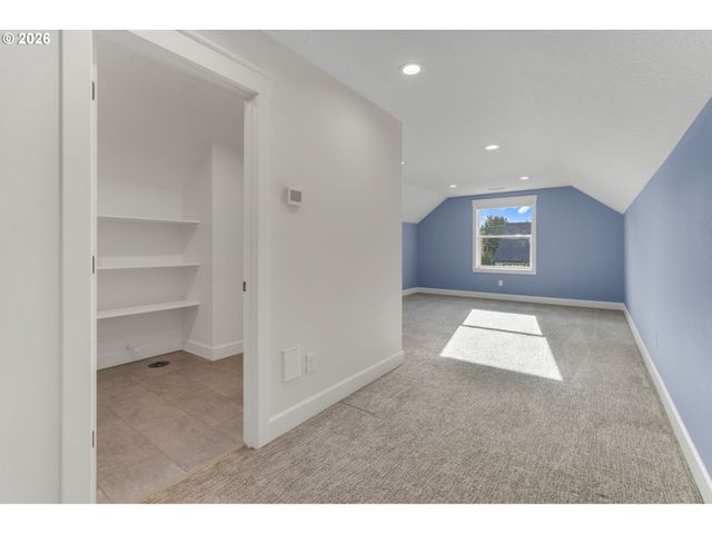 14315 Ne 51ST Ct, Vancouver, WA 98686