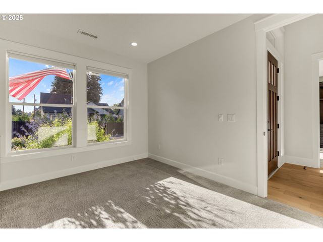 14315 Ne 51ST Ct, Vancouver, WA 98686