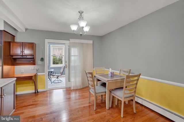 20 OAK DR, Mount Wolf, PA 17347