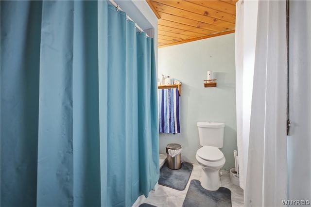 759 North Division Street S, Buffalo, NY 14210