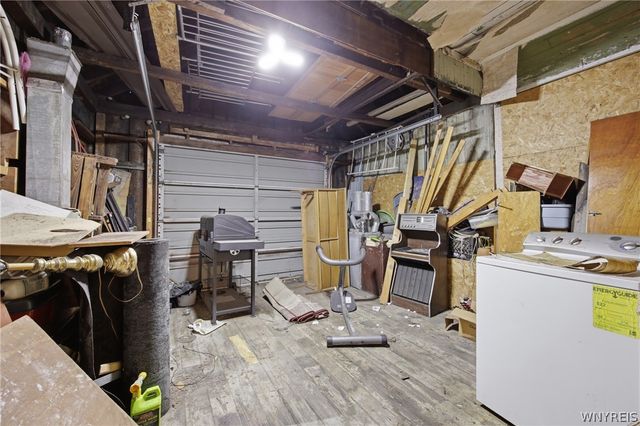 759 North Division Street S, Buffalo, NY 14210