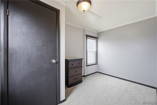 759 North Division Street S, Buffalo, NY 14210