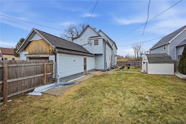 759 North Division Street S, Buffalo, NY 14210