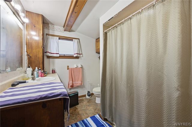 759 North Division Street S, Buffalo, NY 14210