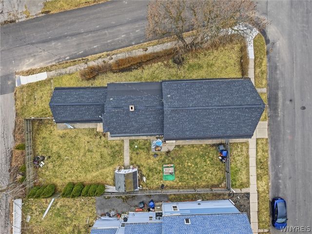 759 North Division Street S, Buffalo, NY 14210