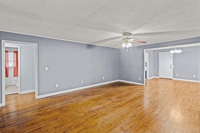 118 Alpine Drive, Rossville, GA 30741