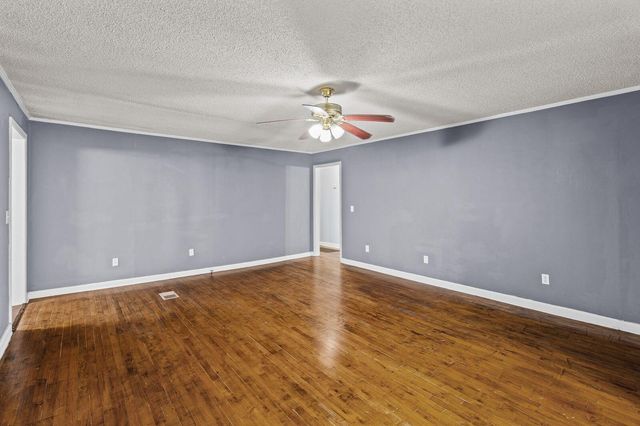 118 Alpine Drive, Rossville, GA 30741