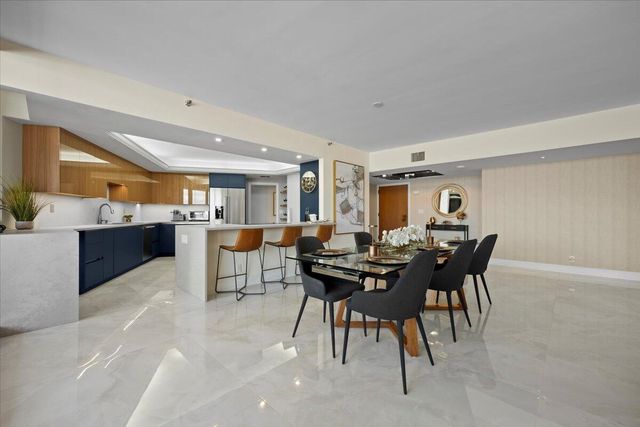 100 Lakeshore Drive 1154, North Palm Beach, FL 33408