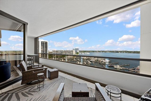 100 Lakeshore Drive 1154, North Palm Beach, FL 33408