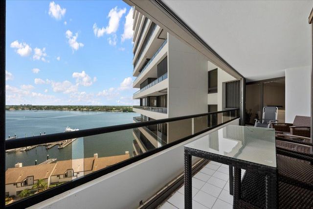 100 Lakeshore Drive 1154, North Palm Beach, FL 33408