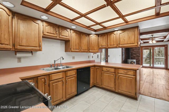 4151 Meadowdale Drive, Williamston, MI 48895