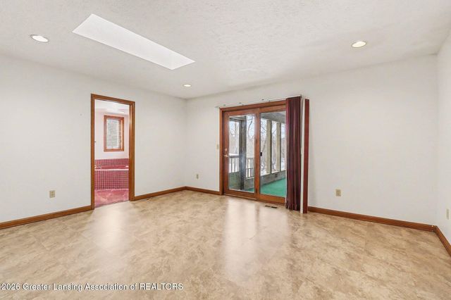 4151 Meadowdale Drive, Williamston, MI 48895