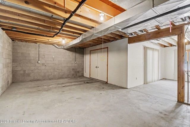 4151 Meadowdale Drive, Williamston, MI 48895