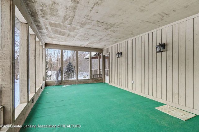 4151 Meadowdale Drive, Williamston, MI 48895