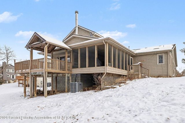 4151 Meadowdale Drive, Williamston, MI 48895