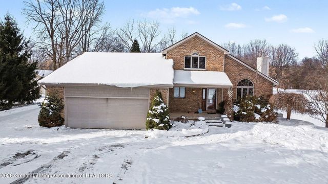 4151 Meadowdale Drive, Williamston, MI 48895
