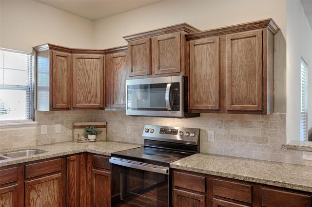 1122 Detroit Street, College Station, TX 77840