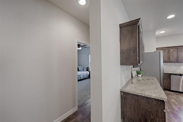 1122 Detroit Street, College Station, TX 77840