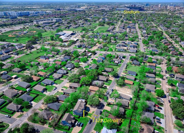 1122 Detroit Street, College Station, TX 77840