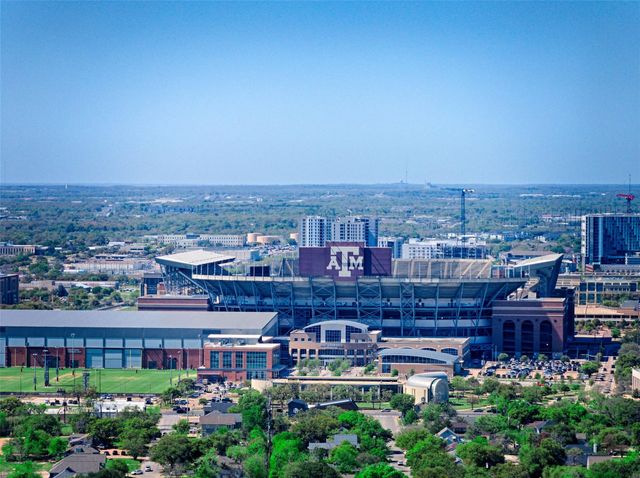 1122 Detroit Street, College Station, TX 77840