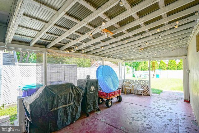 21 N GRAND ST, Hammonton, NJ 08037
