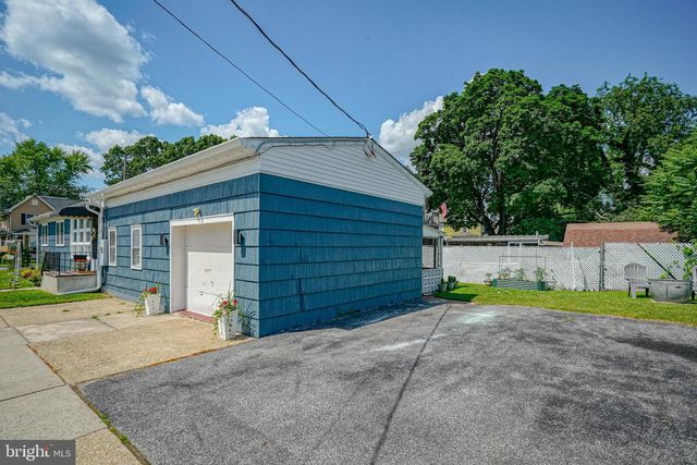 21 N GRAND ST, Hammonton, NJ 08037
