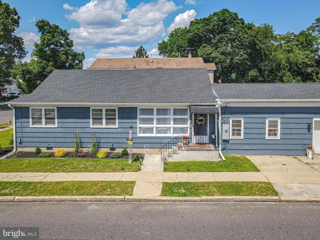 21 N GRAND ST, Hammonton, NJ 08037