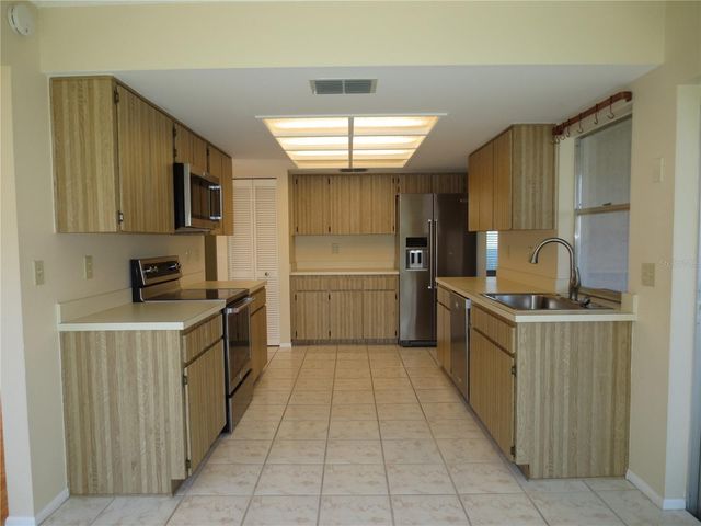 1951 SWEETGUM PLACE, Palm Harbor, FL 34684