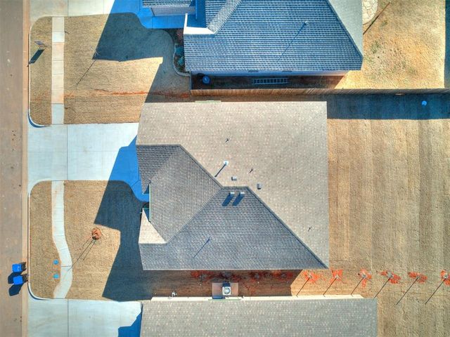 479 Grand Sycamore Drive, Washington, OK 73093