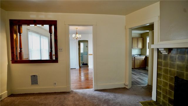 1644 Ordinance Ave, Dormont, PA 15216