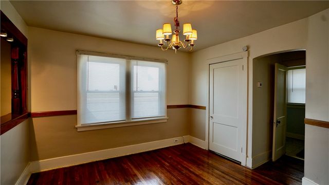 1644 Ordinance Ave, Dormont, PA 15216