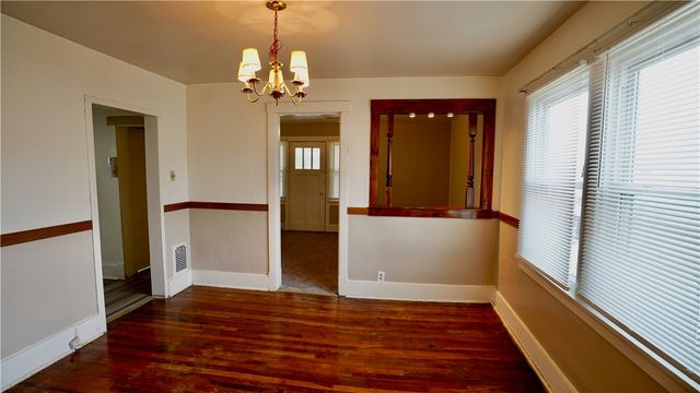 1644 Ordinance Ave, Dormont, PA 15216