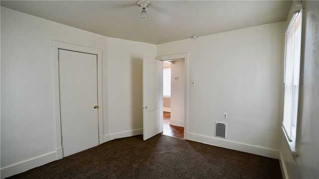 1644 Ordinance Ave, Dormont, PA 15216