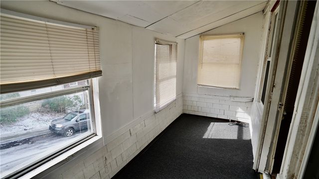 1644 Ordinance Ave, Dormont, PA 15216