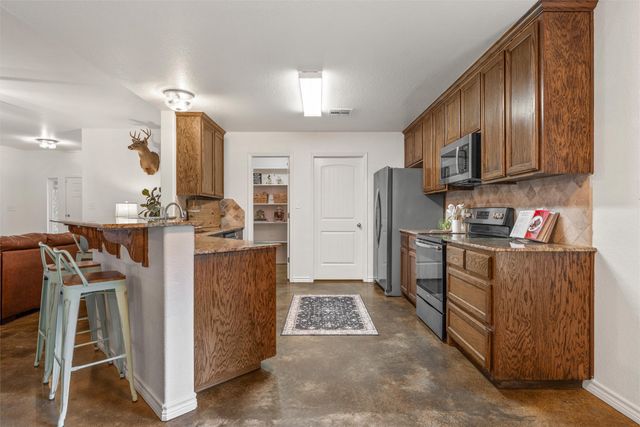 6200 Avon Drive, Waco, TX 76708