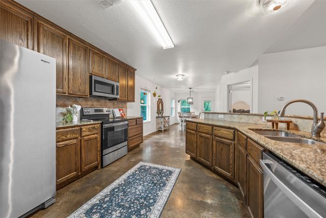 6200 Avon Drive, Waco, TX 76708