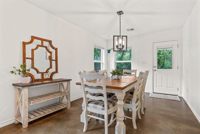 6200 Avon Drive, Waco, TX 76708