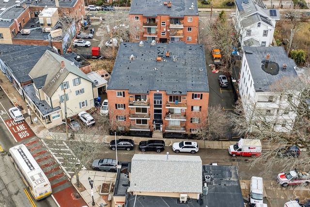 8 Kittredge St 10, Boston, MA 02131