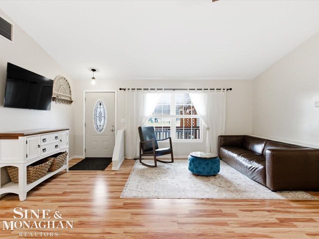 6065 Lapeer Road, Kimball, MI 48074
