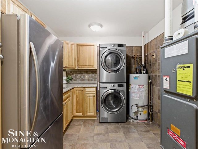 6065 Lapeer Road, Kimball, MI 48074