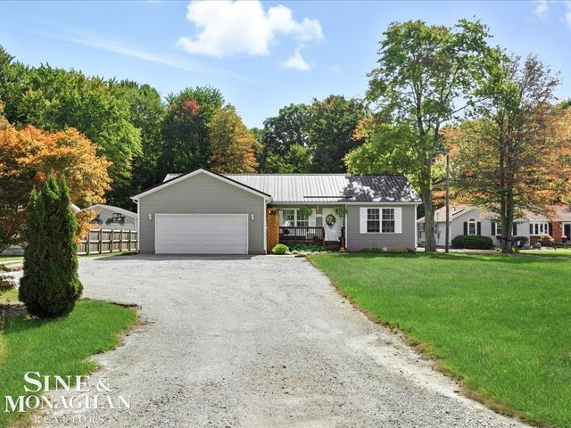 6065 Lapeer Road, Kimball, MI 48074