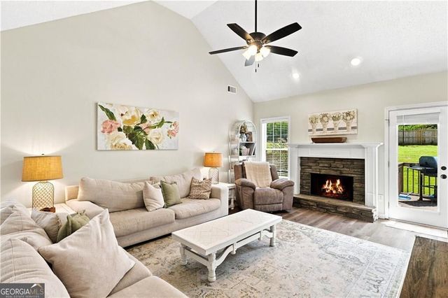 39 Dunleith Drive, Dallas, GA 30132
