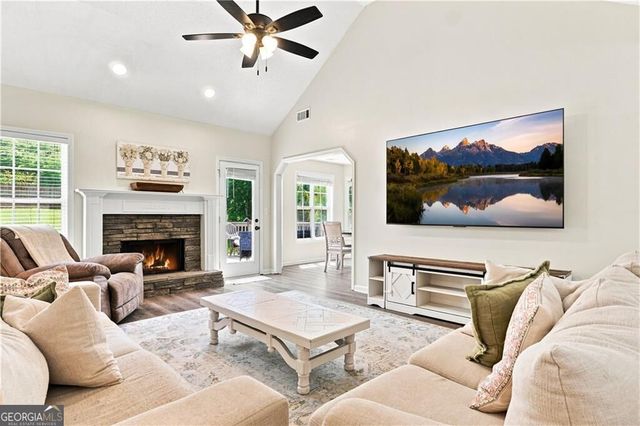 39 Dunleith Drive, Dallas, GA 30132