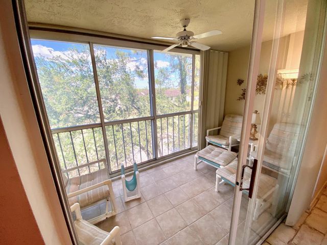 4735 Lucerne Lakes Boulevard E 410, Lake Worth, FL 33467