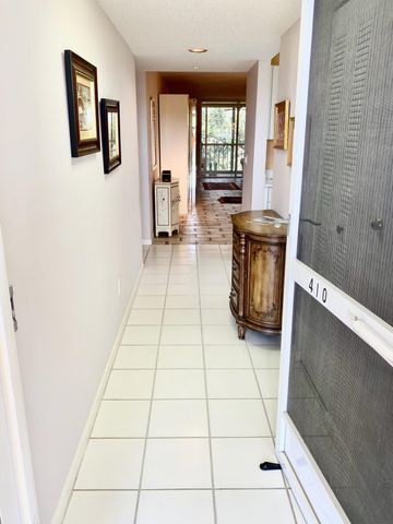 4735 Lucerne Lakes Boulevard E 410, Lake Worth, FL 33467