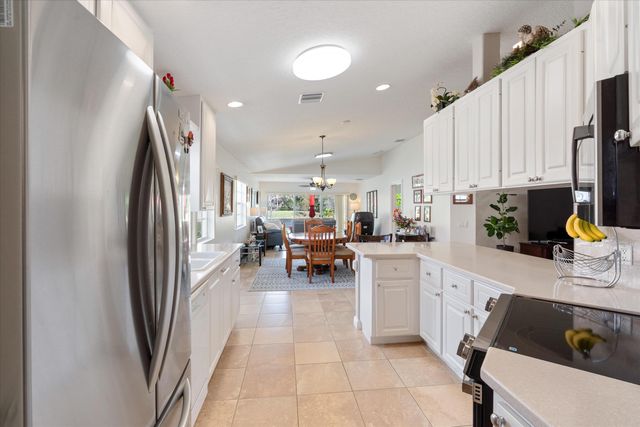 8255 Quito Place, Wellington, FL 33414