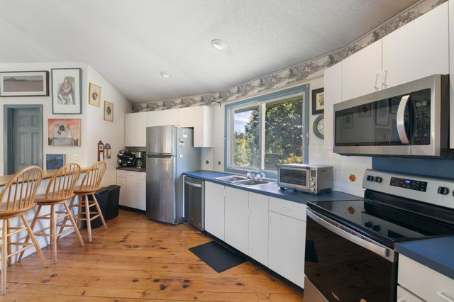 1192 Chapel Hill Road, Whitingham, VT 05361