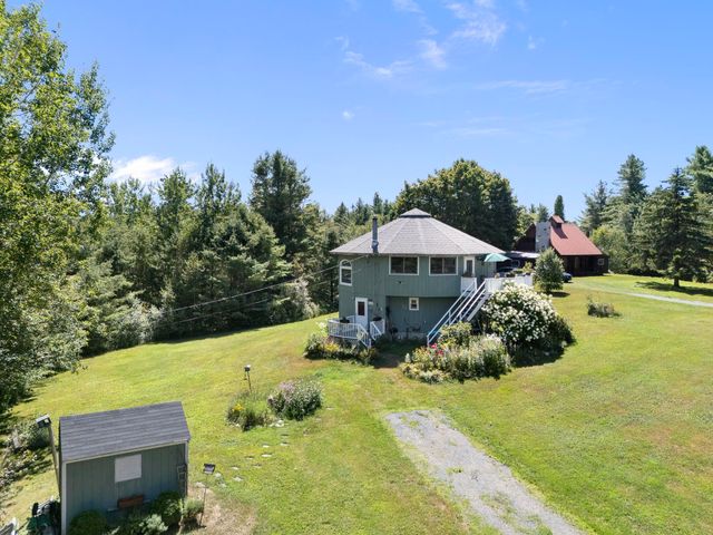 1192 Chapel Hill Road, Whitingham, VT 05361